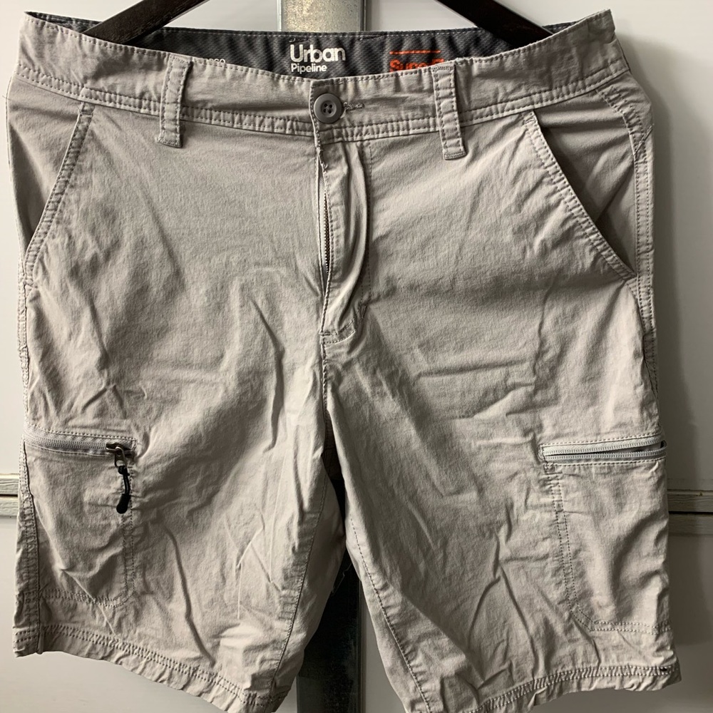 Mens Cargo Shorts Size 32